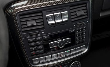 Mercedes-Benz G Series 4x4² Brabus 22