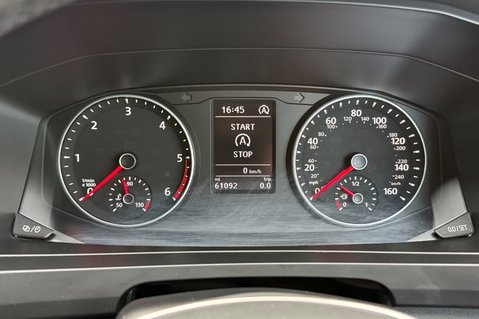 Volkswagen Transporter T32 TDI KOMBI HIGHLINE BMT LWB  -NO VAT -LUXURY CARAVELLE CONVERSION - 50