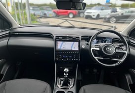 Hyundai TUCSON T-GDI PREMIUM 30