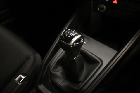 Audi A1 1.0 A1 Sportback 25 TFSI Technik 5dr 31