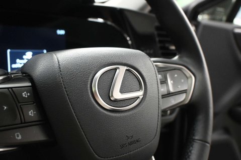 Lexus NX 2.5 NX 350h CVT 4WD 5dr 26