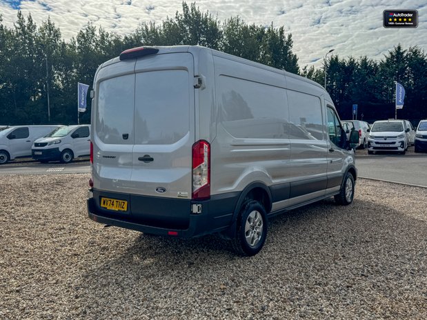 Ford Transit AUTO LWB L3H2 Medium Roof 350 Limited Air Con Cam Nav Sensors SELECT 6