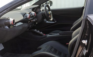 Ferrari 812 Superfast 15