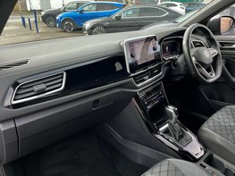 Volkswagen T-Roc 1.5 T-Roc R-Line TSI Semi-Auto 5dr 17