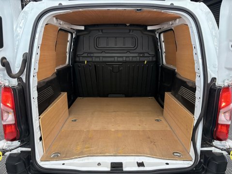 Toyota Proace City 1.5 BlueHDi Icon Short Panel Van SWB Euro 6 (s/s) 5dr 29
