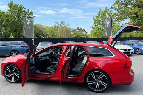 Volvo V90 D5 POWERPULSE R-DESIGN AWD 18