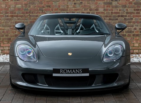 Porsche Carrera GT 4