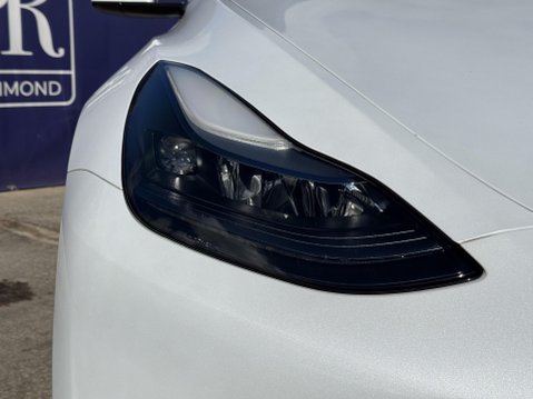 Tesla Model Y (Dual Motor) Long Range SUV 5dr Electric Auto 4WDE (384 bhp) 12
