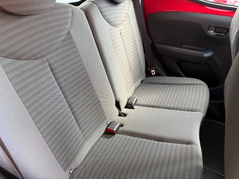 Toyota Aygo VVT-I X-TREND 27