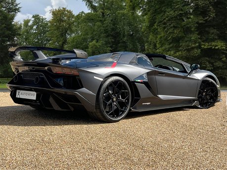 Lamborghini Aventador SVJ ROADSTER (LP 770-4) 5