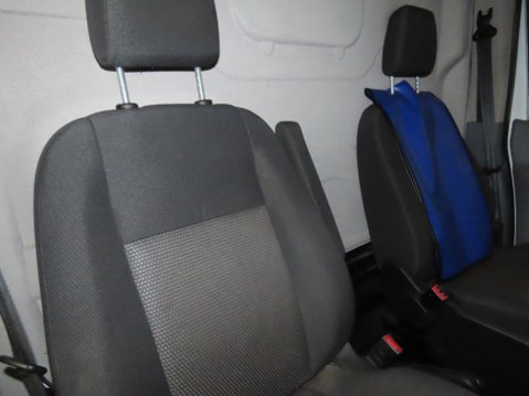 Ford Transit 2.0 350 EcoBlue FWD L2 H3 Euro 6 5dr 7