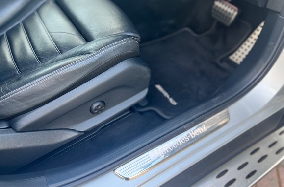 Mercedes-Benz GLC GLC 300 D 4MATIC AMG LINE PREMIUM PLUS 20