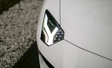 Lamborghini Aventador S 23