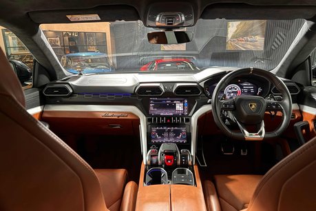 Lamborghini Urus V8. NOW SOLD. SIMILAR REQUIRED. PLEASE CALL 01903 254800. 22