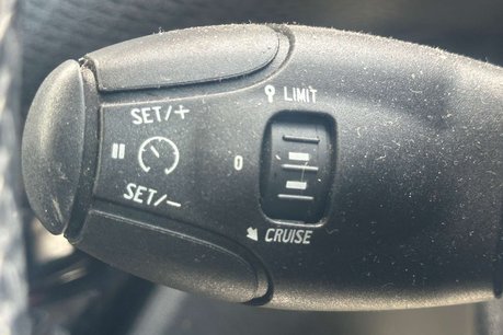 Peugeot 208 1.2 PureTech Tech Edition Hatchback 5dr Petrol Manual Euro 6 (s/s) (82 ps) 30