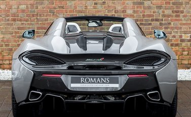 McLaren 570S Spider 5