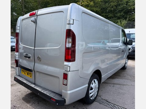 Vauxhall Vivaro 1.6 CDTi 2900 Sportive Panel Van 5dr Diesel Manual L2 H1 Euro 6 (120 ps) 27