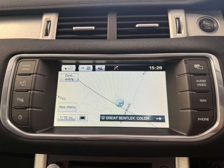 Land Rover Range Rover Evoque 2.2 SD4 Dynamic SUV 5dr Diesel Auto 4WD Euro 5 (s/s) (190 ps) 36