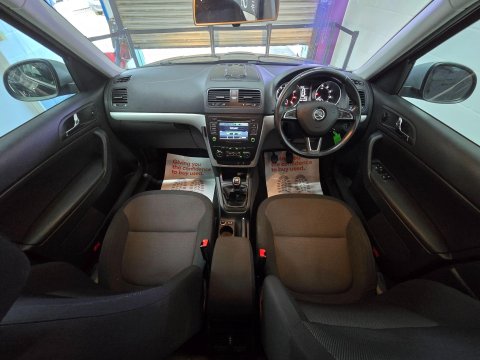 Skoda Yeti 1.2 TSI SE Outdoor Euro 5 5dr 17
