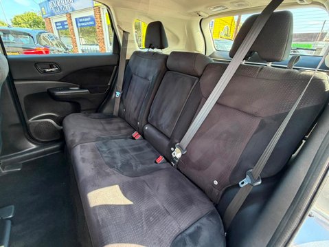 Honda CR-V 2.0 i-VTEC SE Auto 4WD Euro 5 5dr 17