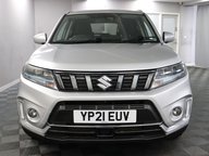 Suzuki Vitara SZ-T BOOSTERJET MHEV 2