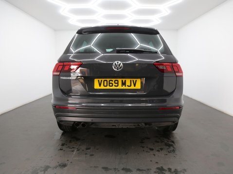 Volkswagen Tiguan 2.0 TDI Match Euro 6 (s/s) 5dr 6