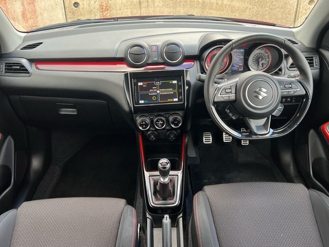 Suzuki Swift SPORT BOOSTERJET MHEV 10