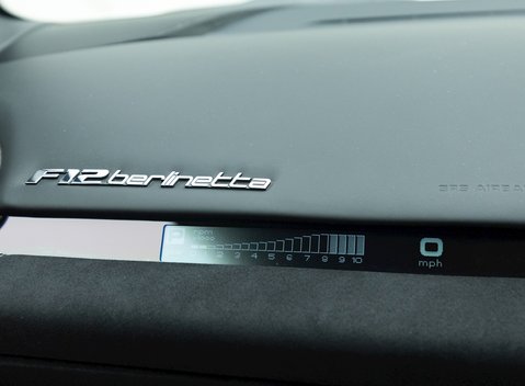 Ferrari F12 Berlinetta 17