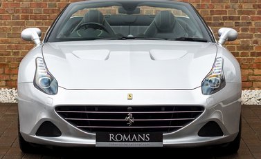 Ferrari California T 4