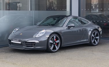 Porsche 911 50th Anniversary Edition 2