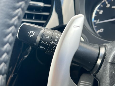 Mitsubishi Outlander EXCEED 33