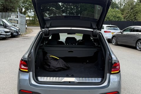 BMW 5 Series 530E M SPORT - VATQ - PRO PACKAGE - 1 OWNER - FULL BMW SERVICE HISTORY 19