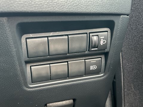 Toyota Yaris ICON FHEV 35