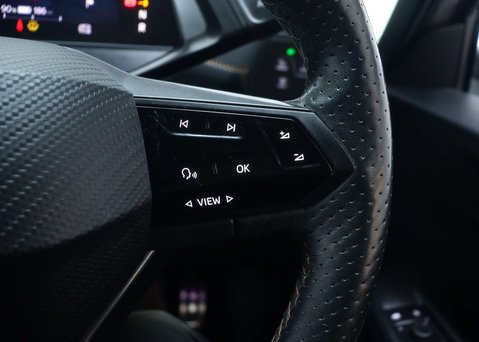Cupra Born Born V2 EV 5dr 32