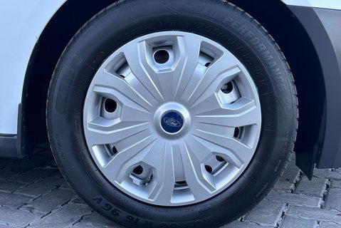 Ford Transit Connect 200 L1 100ps Panel Van - No VAT 25