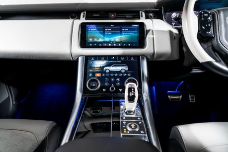 Land Rover Range Rover Sport SVR URBAN EDITION. URBAN EDITION. FIXED SIDE STEPS. PANO ROOF. PIXEL LEDS. 30