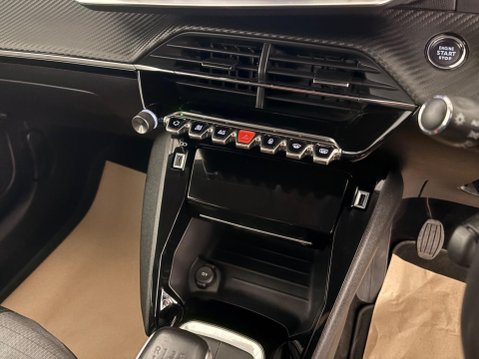Peugeot 208 1.2 PureTech Allure Premium Euro 6 (s/s) 5dr 20