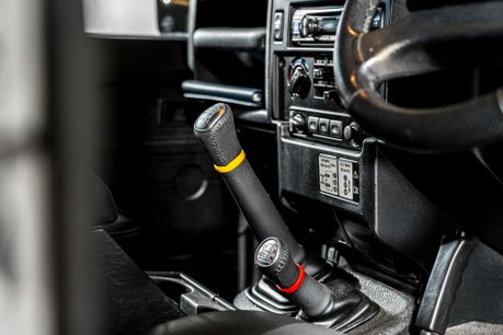 Land Rover Defender 90 NOW SOLD. SIMILAR REQUIRED. PLEASE CALL 01903 254800. 35