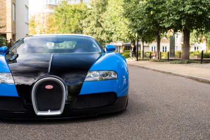Bugatti Veyron 16.4 10