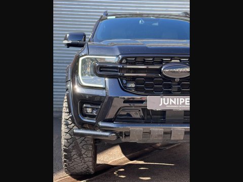 Ford Ranger 3.0 TD V6 EcoBlue Wildtrak Pickup Double Cab 4dr Diesel Auto 4WD Euro 6 (s/ 8