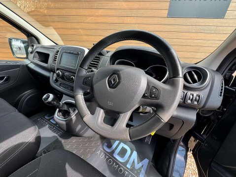 Renault Trafic 2.0 Trafic LL30 Black Edition Energy dCi 24