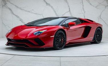 Lamborghini Aventador S LP 740-4 ROADSTER 5
