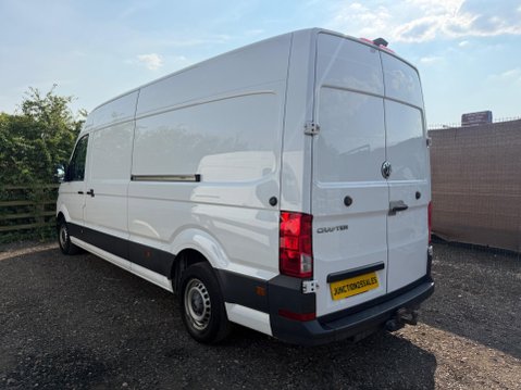 Volkswagen Crafter 2.0 TDI CR35 Trendline FWD LWB High Roof Euro 6 (s/s) 5dr 9