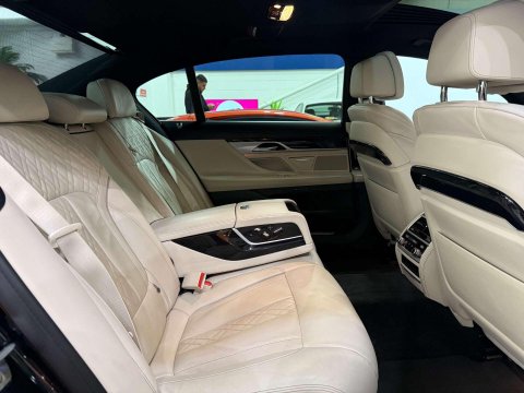 BMW 7 Series 3.0 740Ld M Sport Saloon 4dr Diesel Auto xDrive Euro 6 (s/s) (320 ps) 47