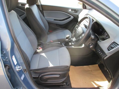 Hyundai i20 1.2 SE Euro 6 5dr 18