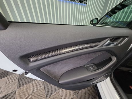 Audi RS3 2.5 TFSI Sportback 5dr Petrol S Tronic quattro Euro 6 (s/s) (400 ps) 24