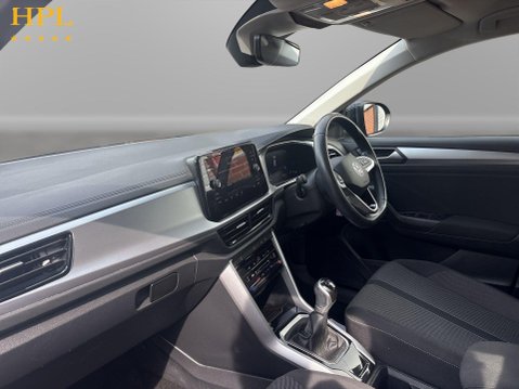 Volkswagen T-Roc 1.0 TSI Life SUV 5dr Petrol Manual Euro 6 (s/s) (110 ps) 30