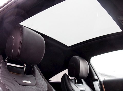 Mercedes-Benz C Class C63 Coupe 14