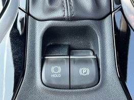 Toyota Corolla 1.8 Corolla Design HEV CVT 5dr 48