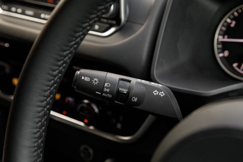 Nissan Qashqai DIG-T ACENTA PREMIUM MHEV 16